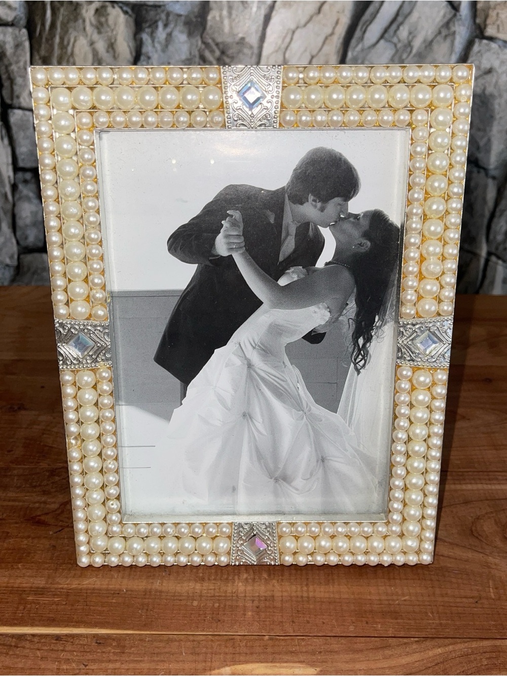 Elegant Pearl Beaded Photo Frame - Ivory New Vintage 6x4